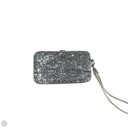 Wristlet By Clothes Mentor, Size: Small