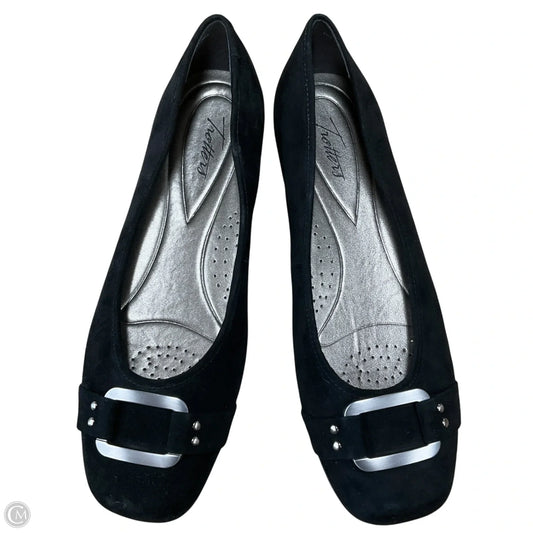 Shoes Flats By Clothes Mentor In Black, Size: 11