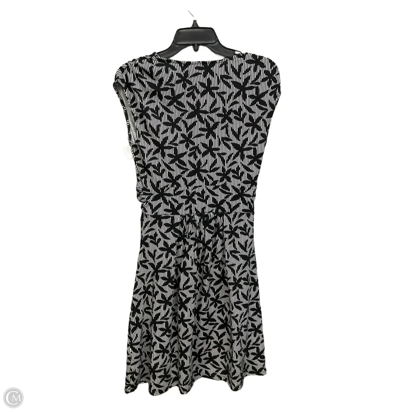 Dress Casual Short By Lands End In Floral Print, Size: S