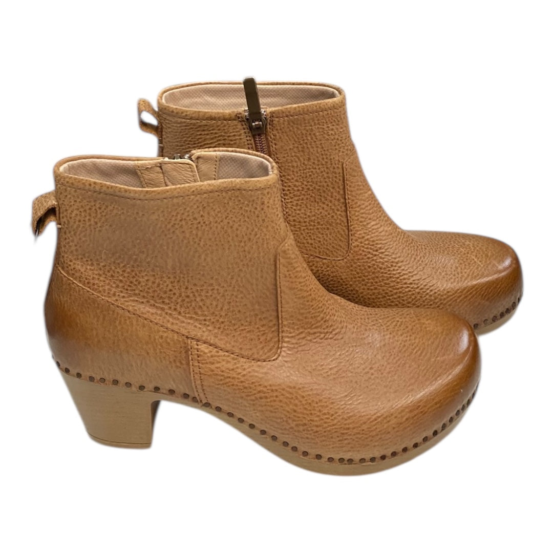 Boots Ankle Heels By Dansko In Brown, Size:7.5