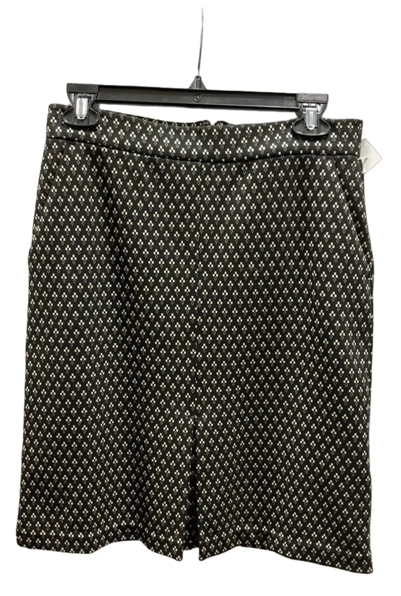 Skirt Midi By Banana Republic In Black & White, Size: 6