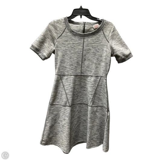 Dress Casual Short By Athleta In Grey, Size: S