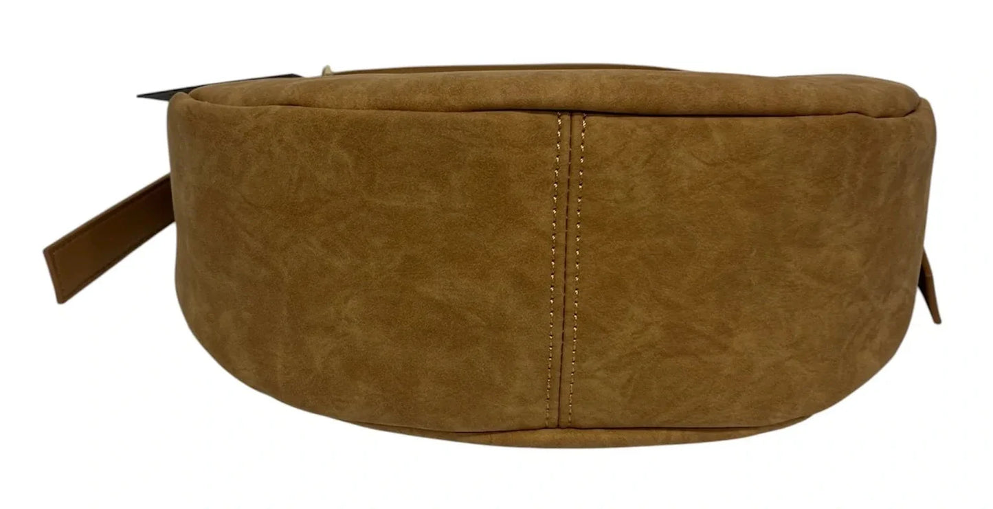 Handbag By 4th & Reckless, Size: Medium