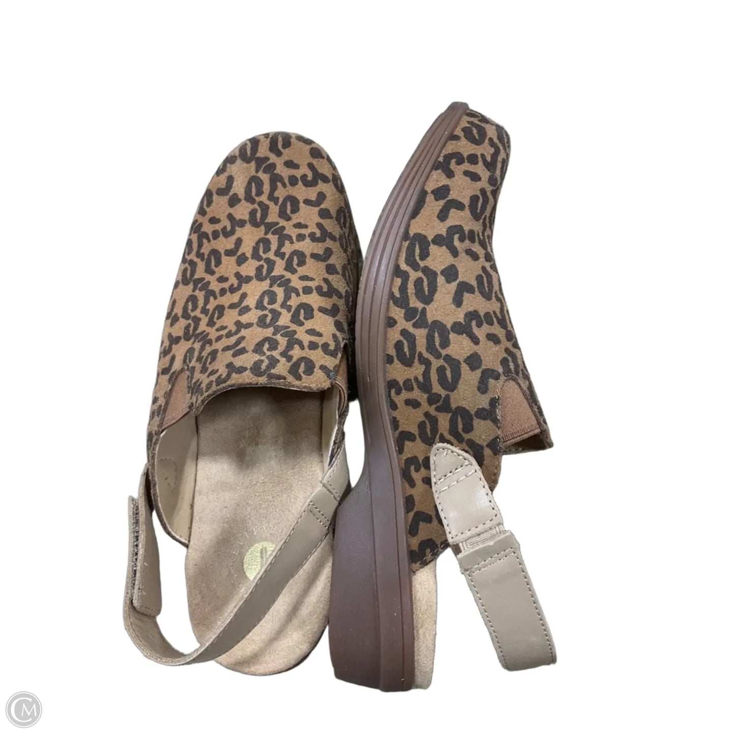 Shoes Flats By Cmc In Animal Print, Size: 8