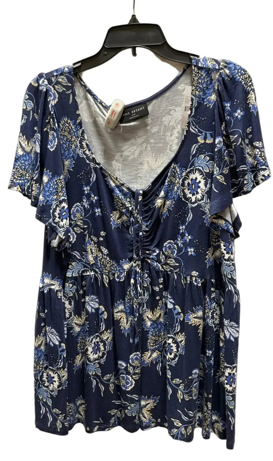Top Short Sleeve By Lane Bryant In Paisley Print, Size: 1x
