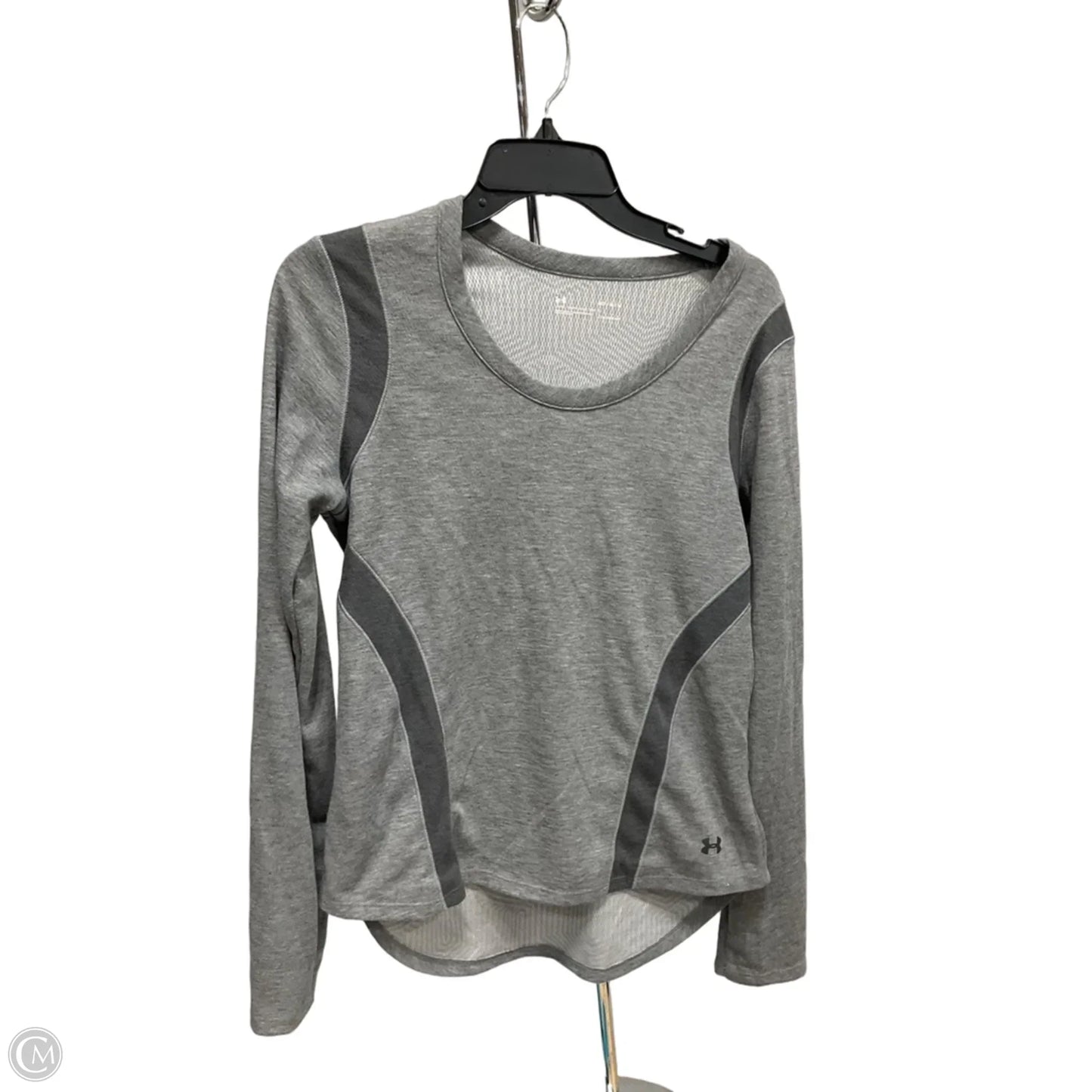 Athletic Top Long Sleeve Crewneck By Under Armour In Grey, Size: M
