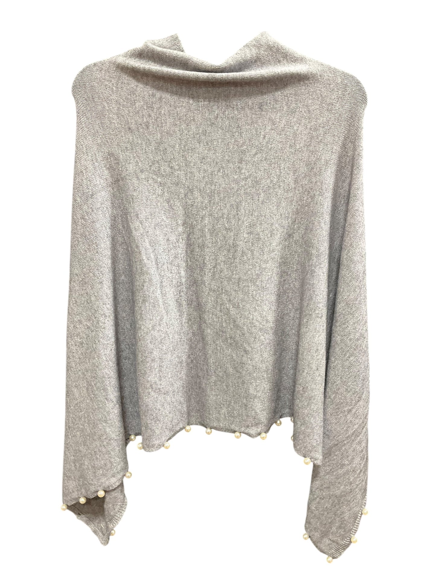 Poncho By Clothes Mentor In Grey, Size: Osfm