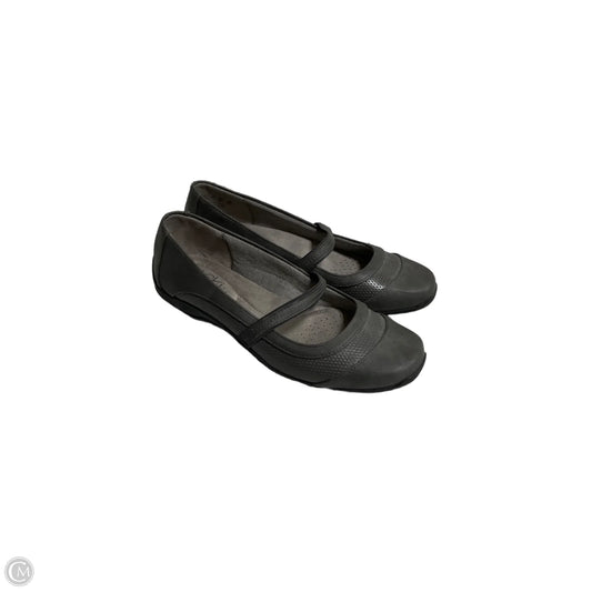 Shoes Flats By Life Stride In Grey, Size: 6.5