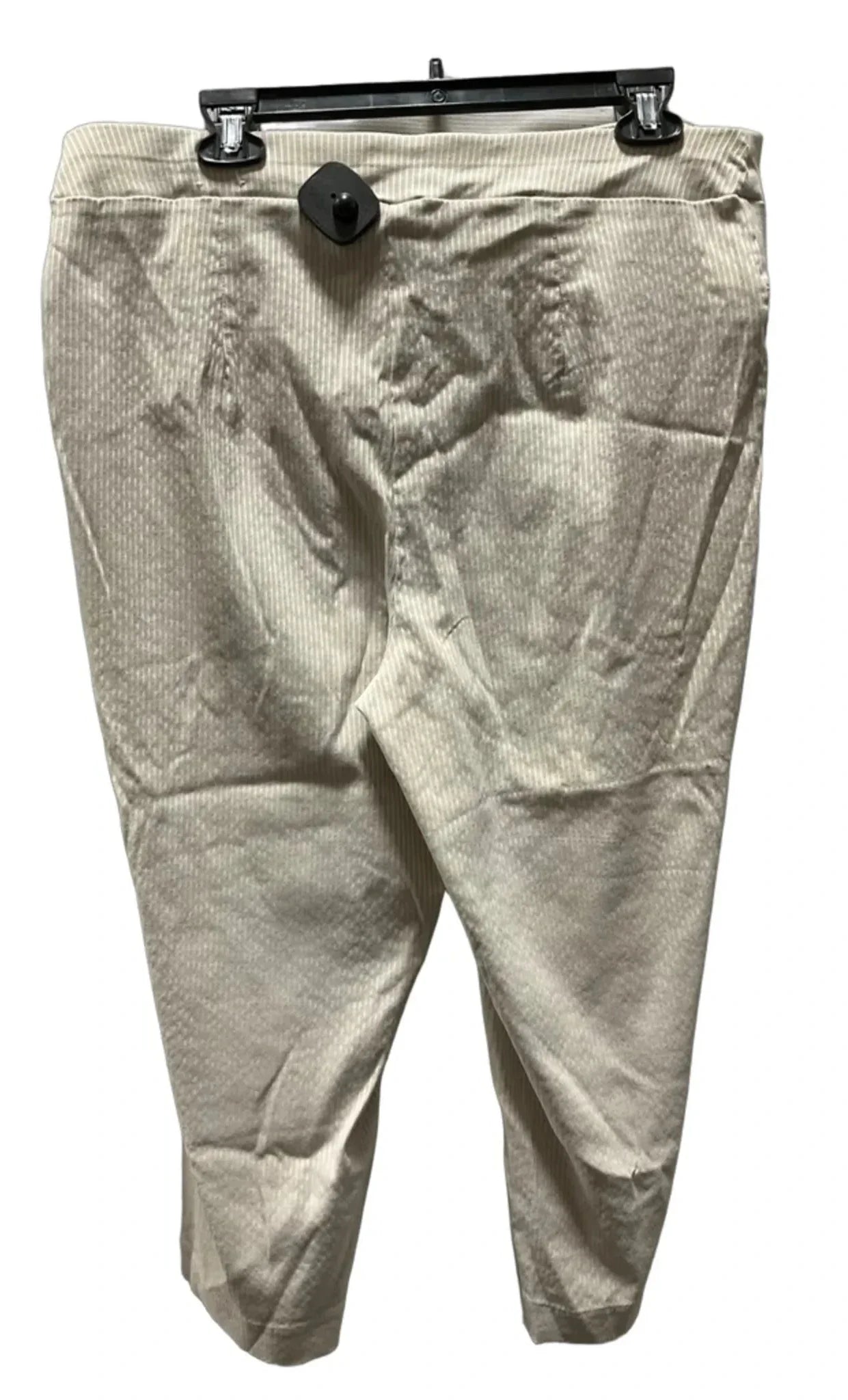 Capris By Chicos In Tan & White, Size: Xl