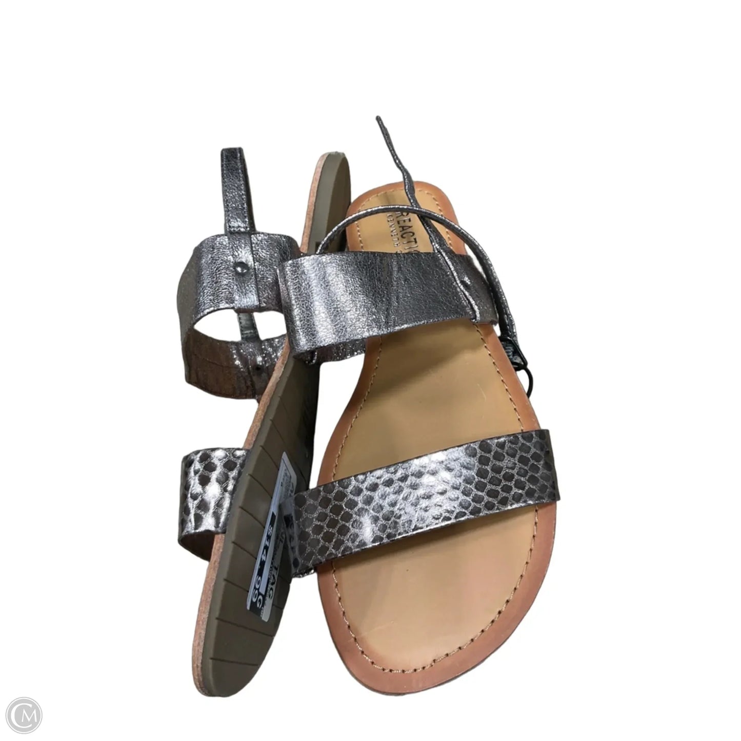 Sandals Flats By Kenneth Cole Reaction In Grey, Size: 8
