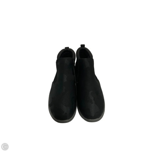 Boots Ankle Flats By Clarks In Black, Size: 8