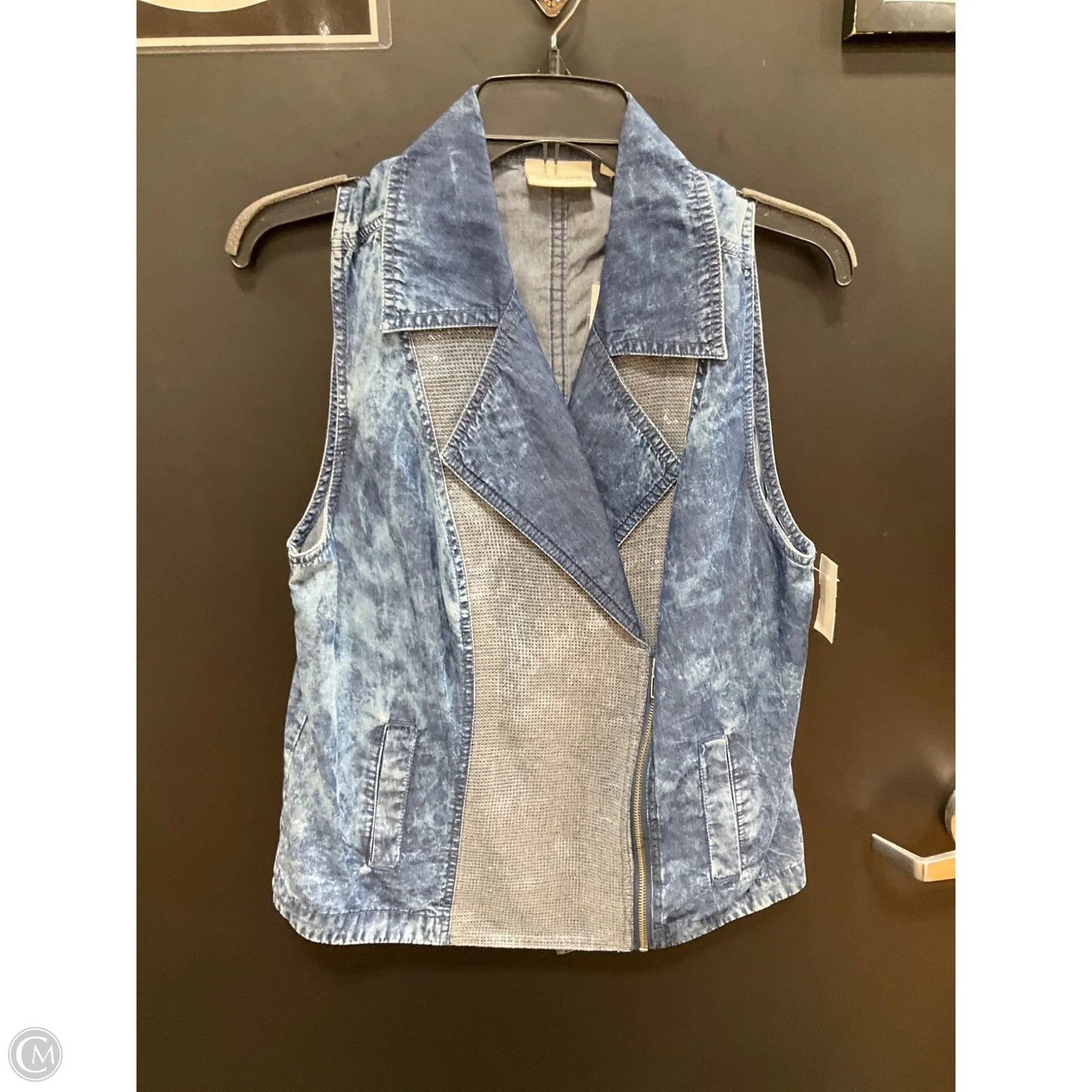 Vest Faux Fur & Sherpa By Chicos In Blue, Size: M