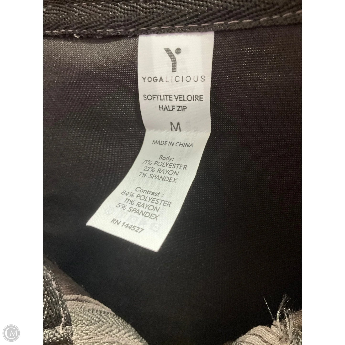 Athletic Sweatshirt Collar By Yogalicious In Grey, Size: M