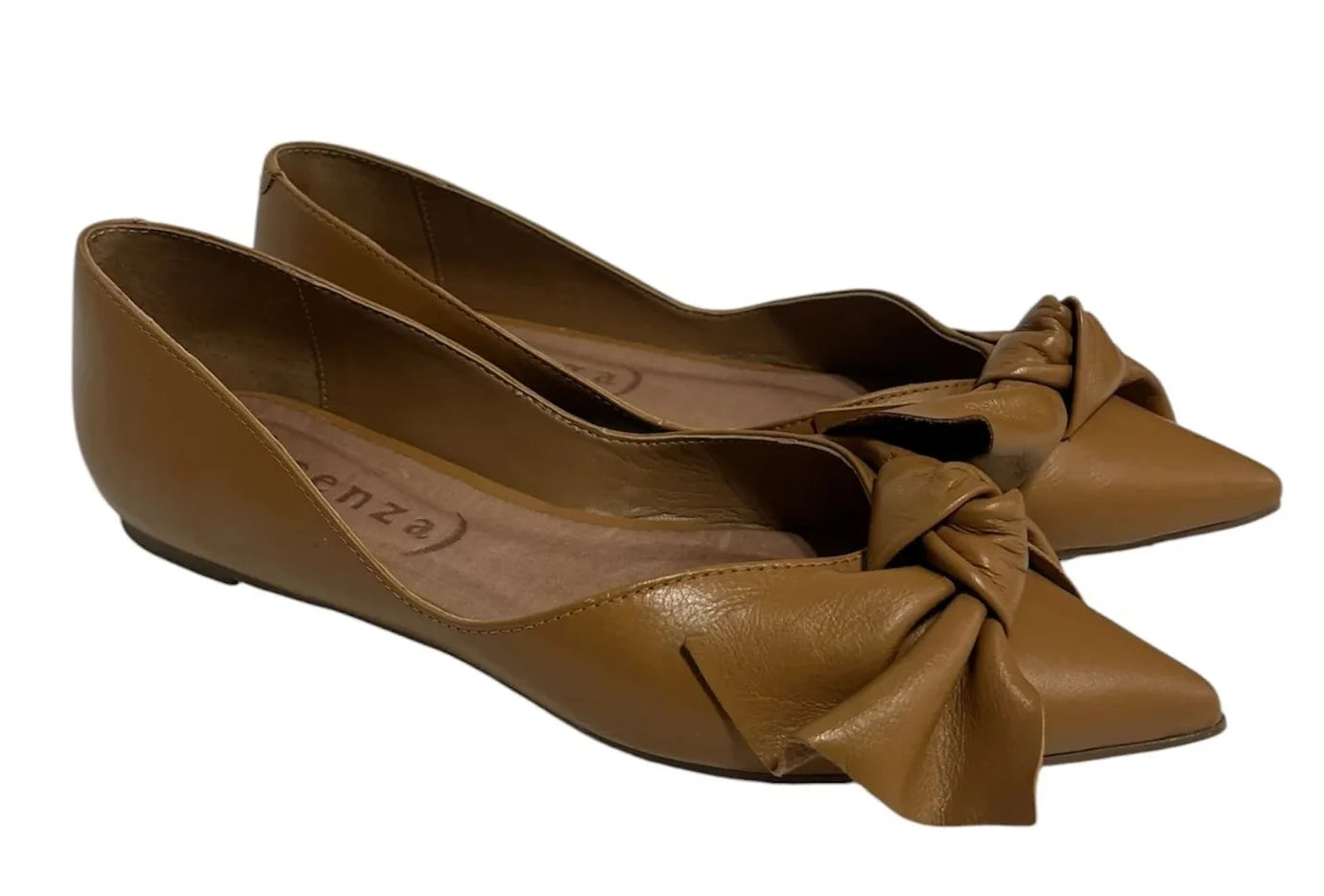 Shoes Flats By Cmb In Tan, Size: 6