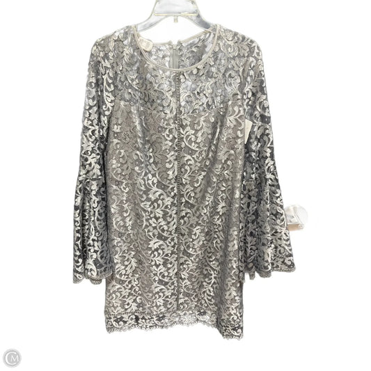 Dress Party Short By White House Black Market In Silver, Size: 12