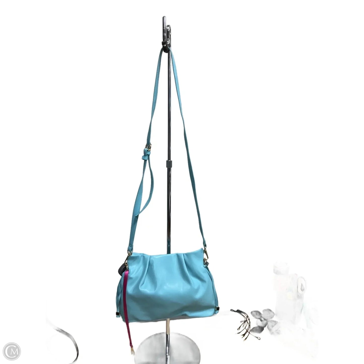 Crossbody By On 34th, Size: Medium