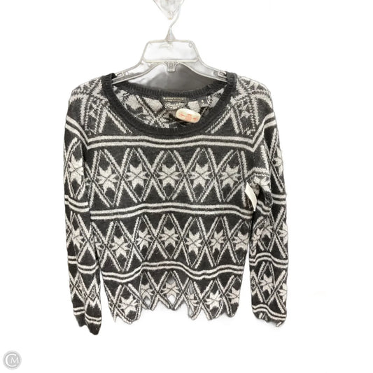 Top Long Sleeve By Cma In Grey, Size: 2