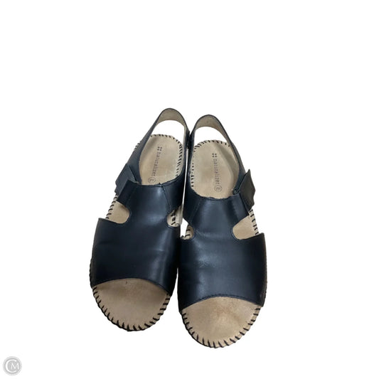 Sandals Flats By Naturalizer In Black, Size: 9