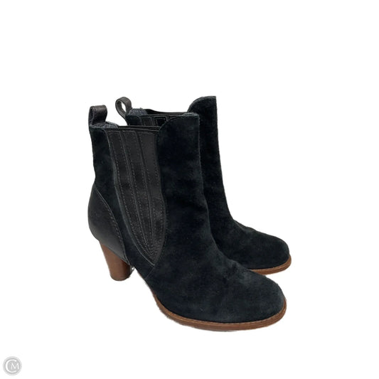 Boots Ankle By Ugg In Black, Size: 7