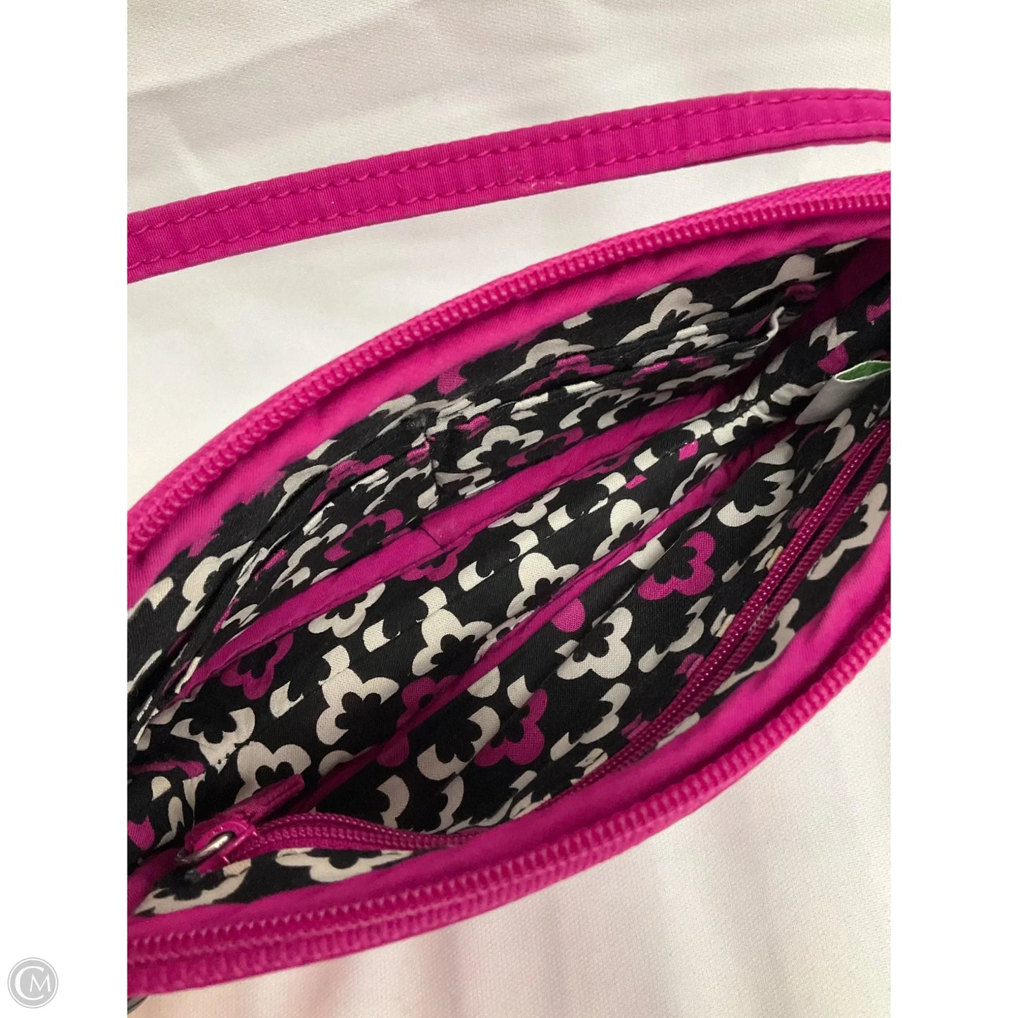 Wristlet By Vera Bradley, Size: Small