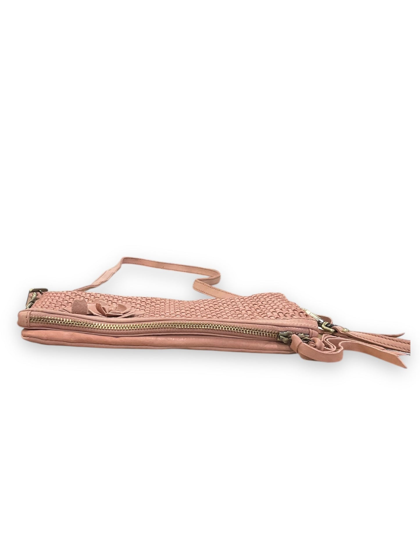 Crossbody Leather By Sundance, Size: Medium