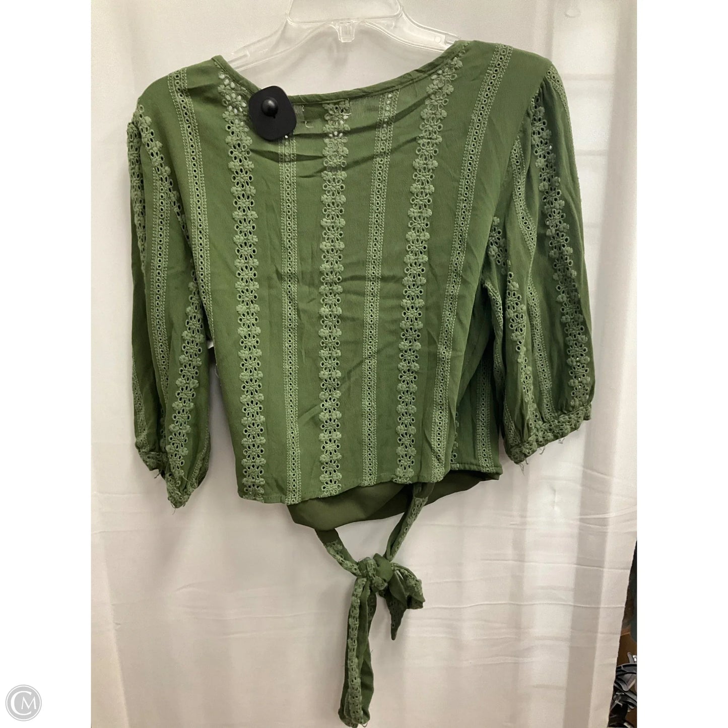 Top Short Sleeve By Clothes Mentor In Green, Size: M