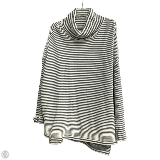 Top Long Sleeve By Chicos In Grey, Size: 3x