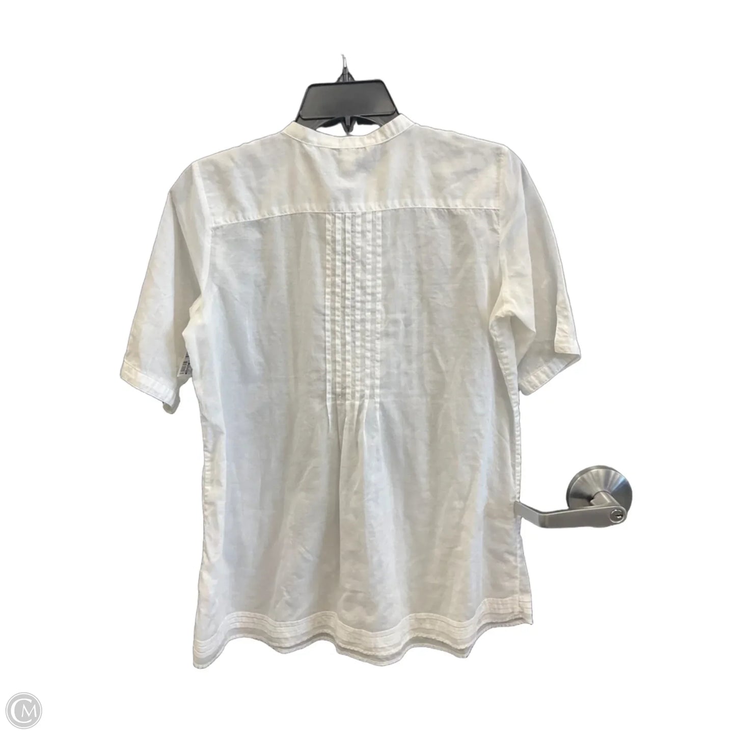 Top Short Sleeve By Banana Republic In White, Size: Xs