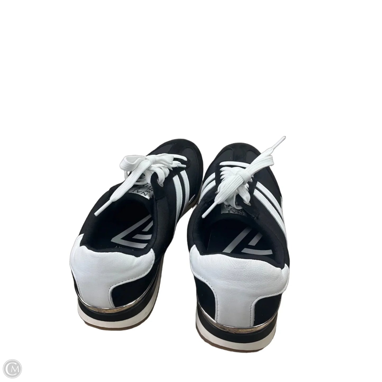 Shoes Sneakers By Clothes Mentor In Black, Size: 8.5