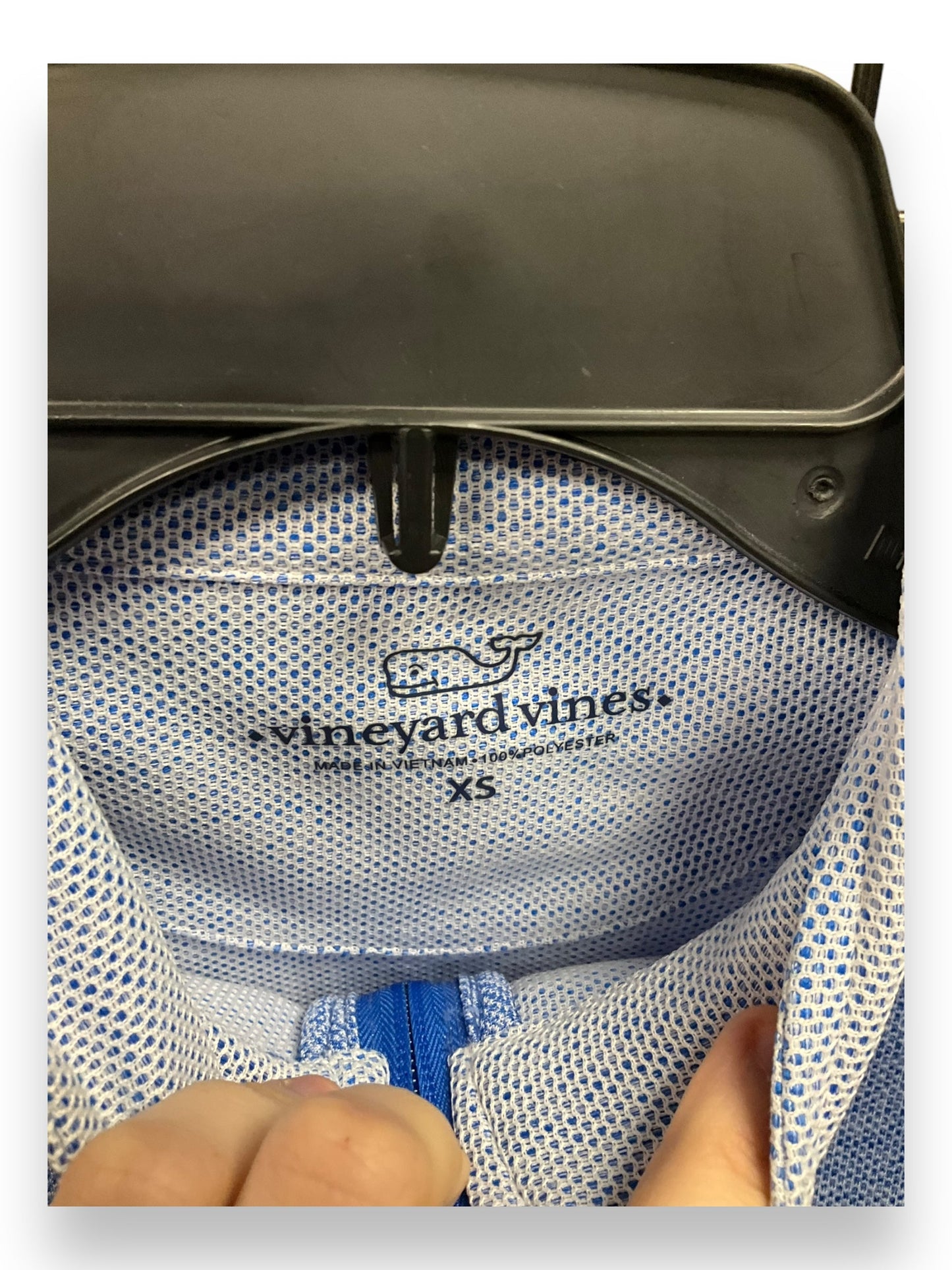 Athletic Top Long Sleeve Collar By Vineyard Vines In Blue, Size: Xs