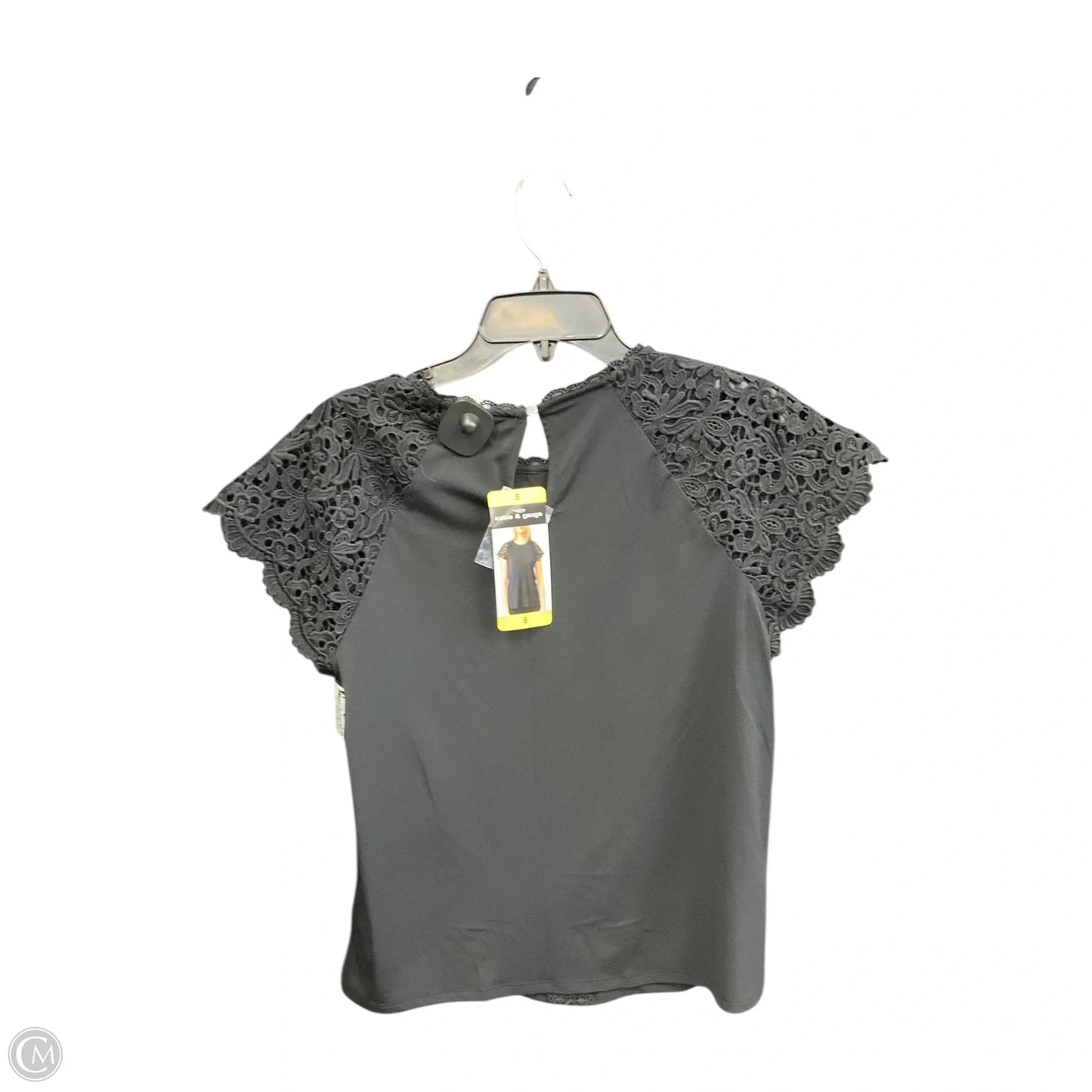 Top Short Sleeve By Cable And Gauge In Black, Size: S