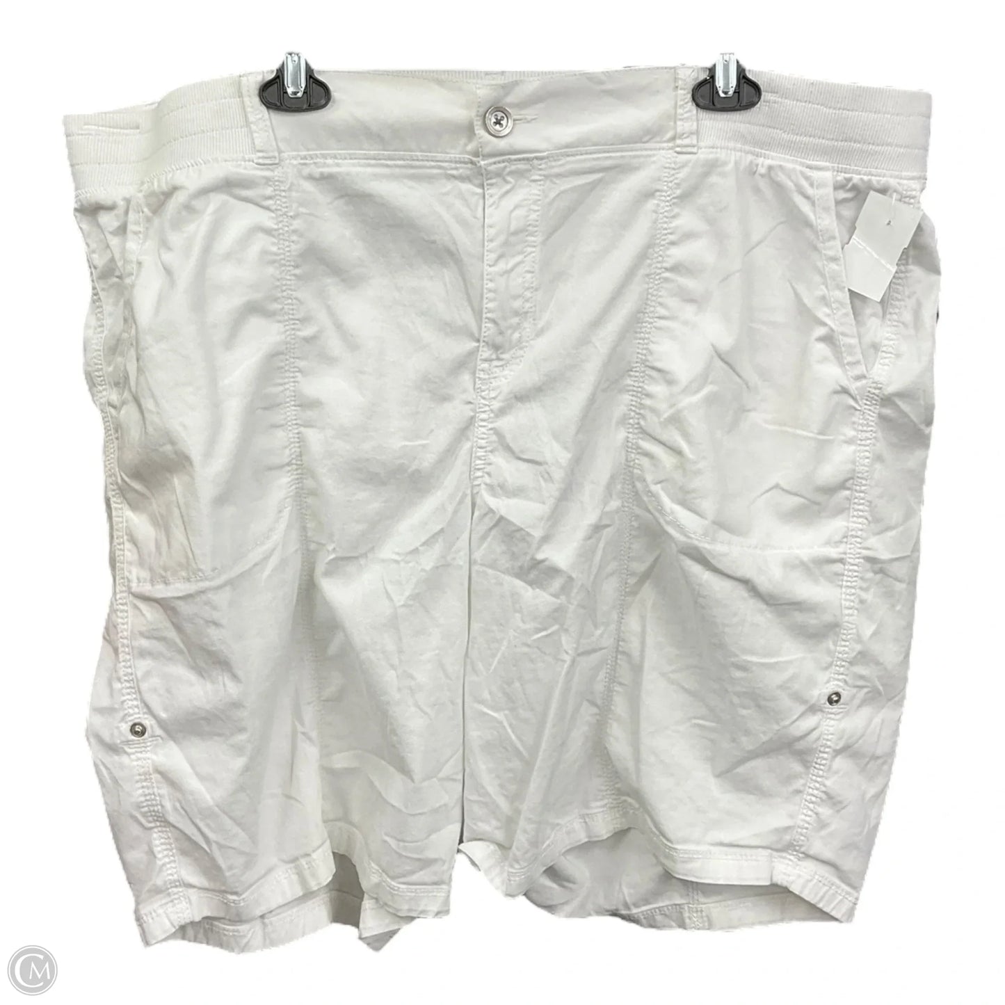 Shorts By Evri In White, Size: 20