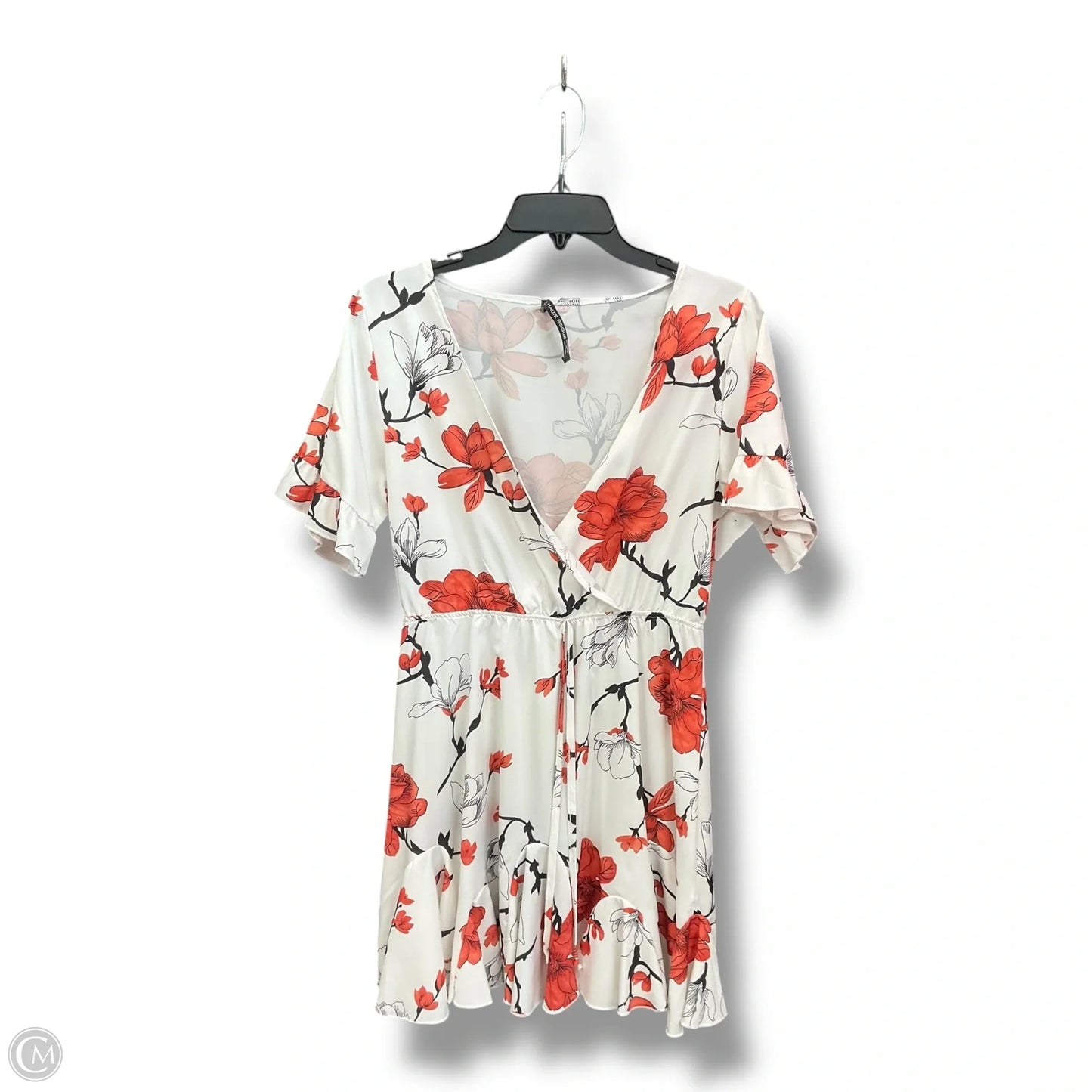 Dress Casual Short By Clothes Mentor In White, Size: S