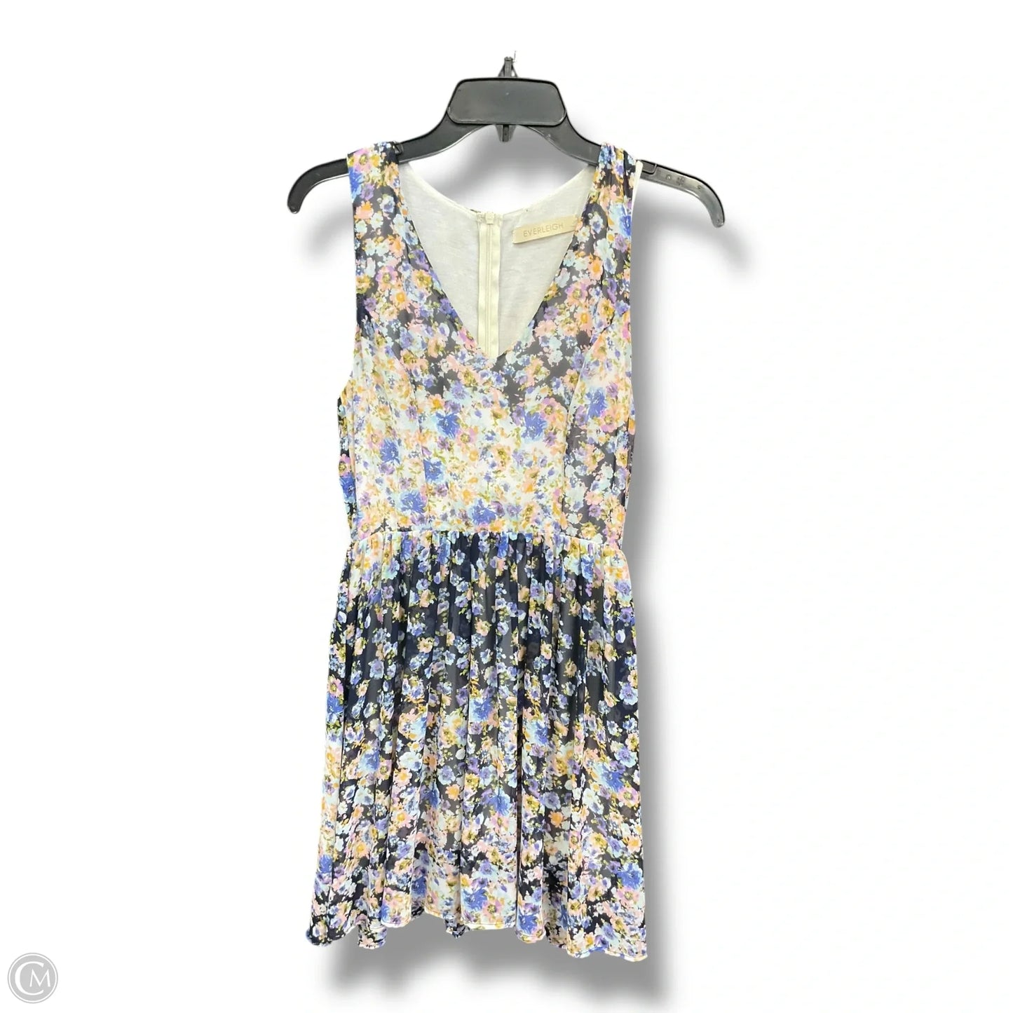 Dress Casual Short By Clothes Mentor In Floral Print, Size: S