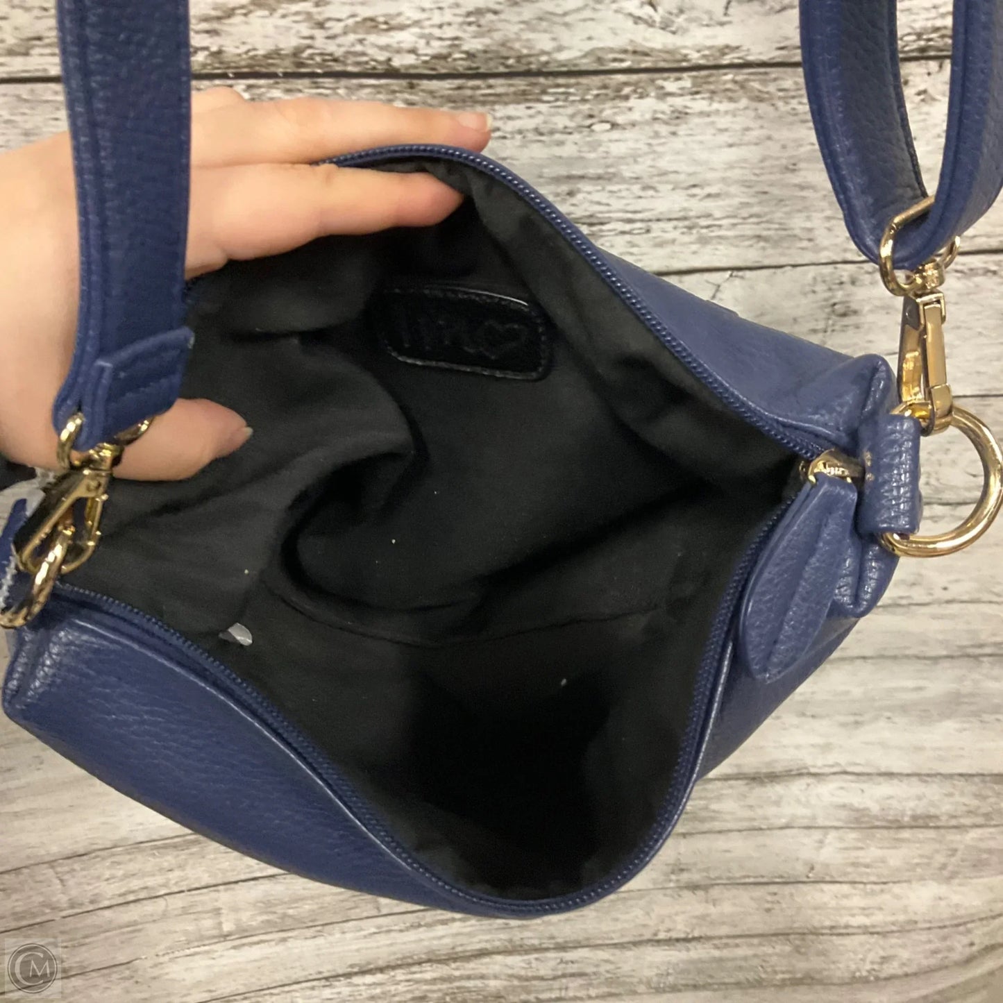 Crossbody By Clothes Mentor, Size: Small