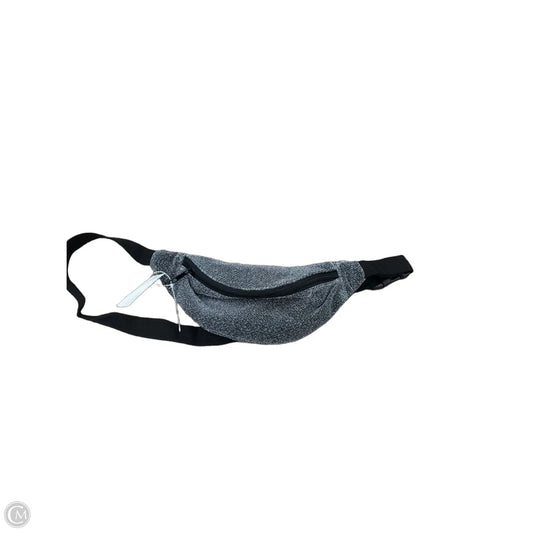 Belt Bag By Clothes Mentor, Size: Small