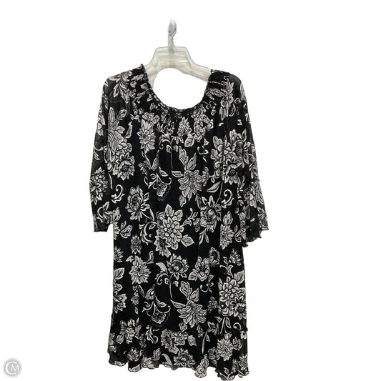 Dress Casual Maxi By Clothes Mentor In Black & White, Size: 1x