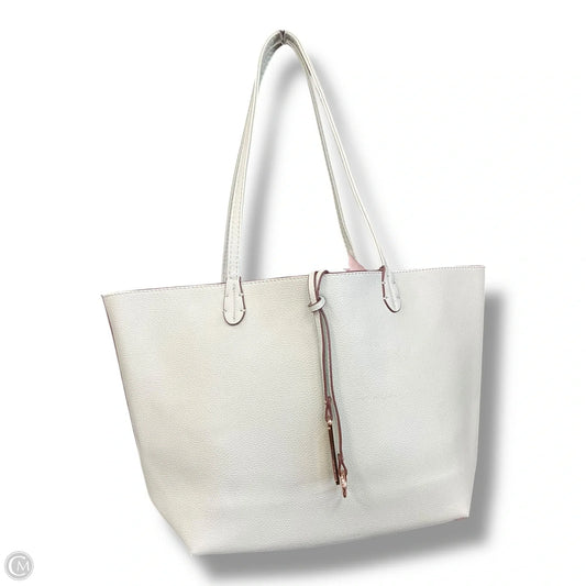 Tote By Clothes Mentor, Size: Large