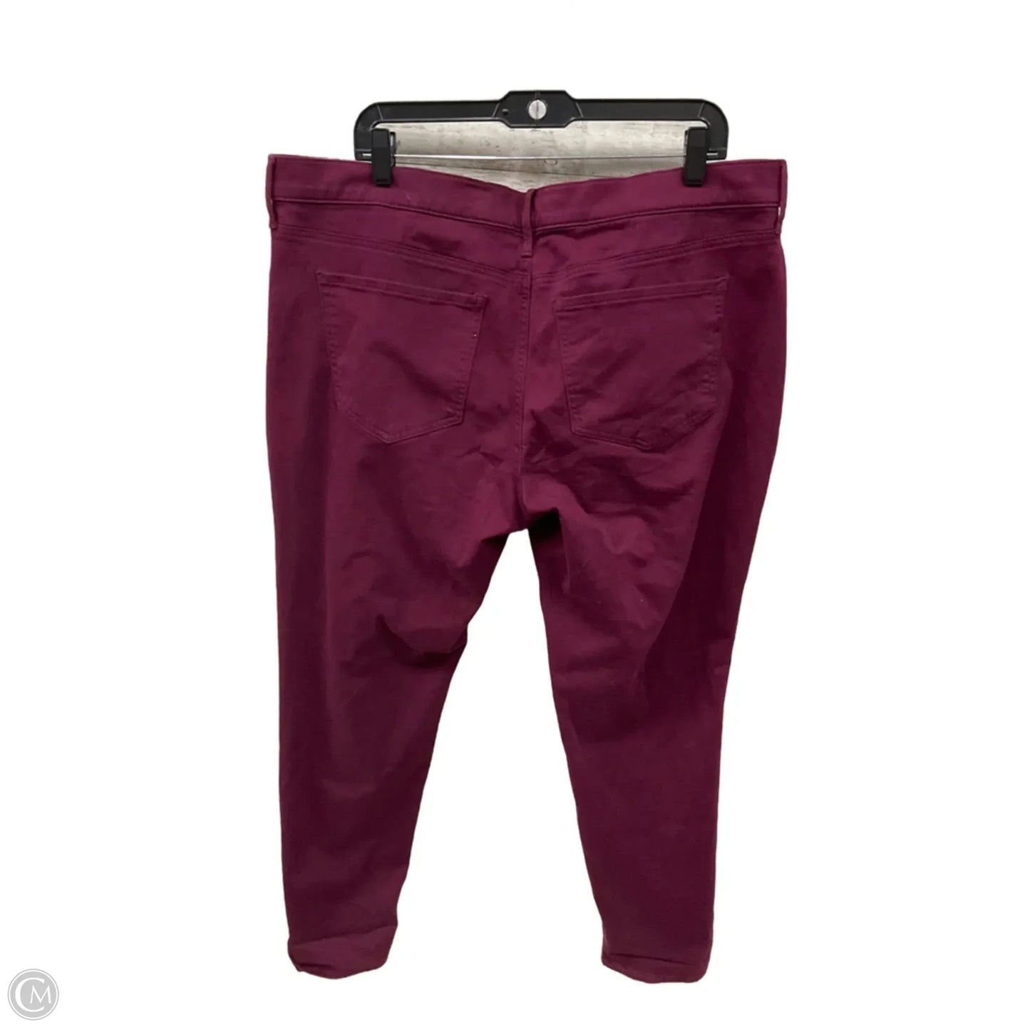 Pants Cropped By Express In Red, Size: 18