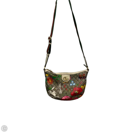 Crossbody Luxury Designer By Gucci, Size: Medium