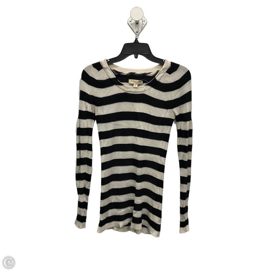 Top Long Sleeve Luxury Designer By Burberry In Black & White, Size: Xs