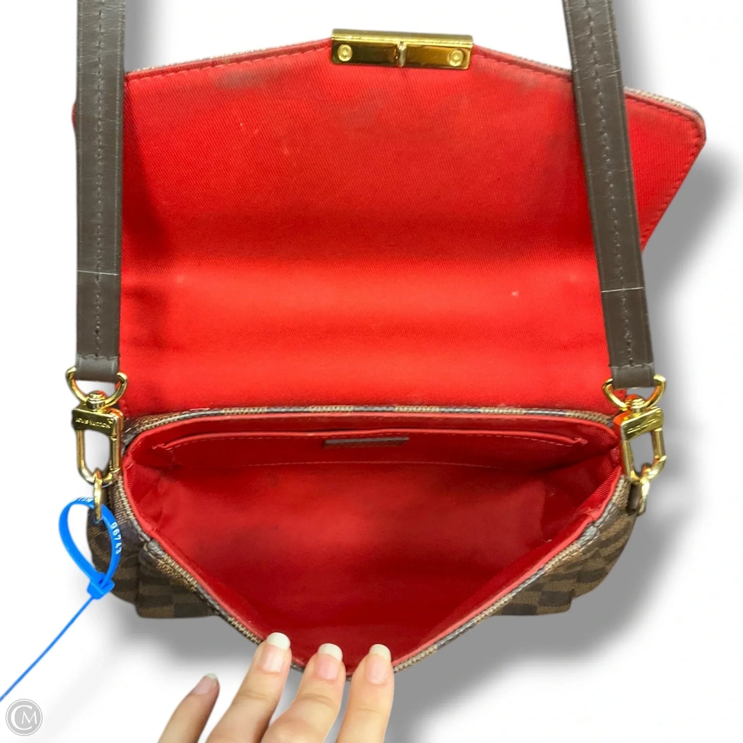 Crossbody Luxury Designer By Louis Vuitton, Size: Medium