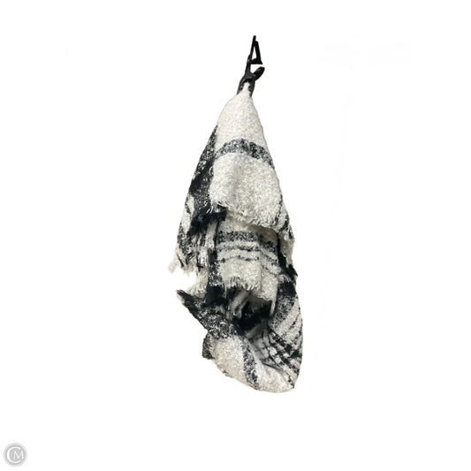 Scarf Long By Croft And Barrow