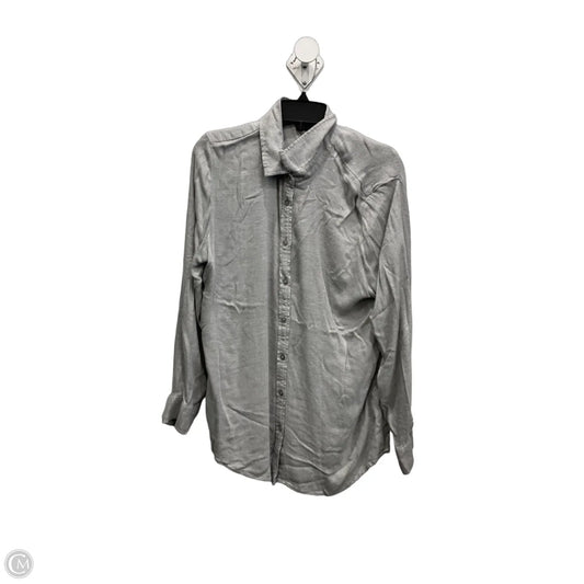 Top Long Sleeve Basic By Banana Republic In Grey, Size: Xl