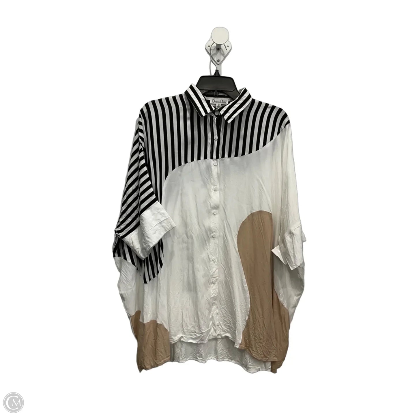 Top Short Sleeve By Clothes Mentor In White, Size: M