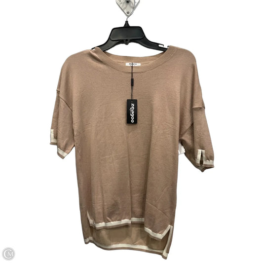 Top Short Sleeve By Zeagoo In Brown, Size: S