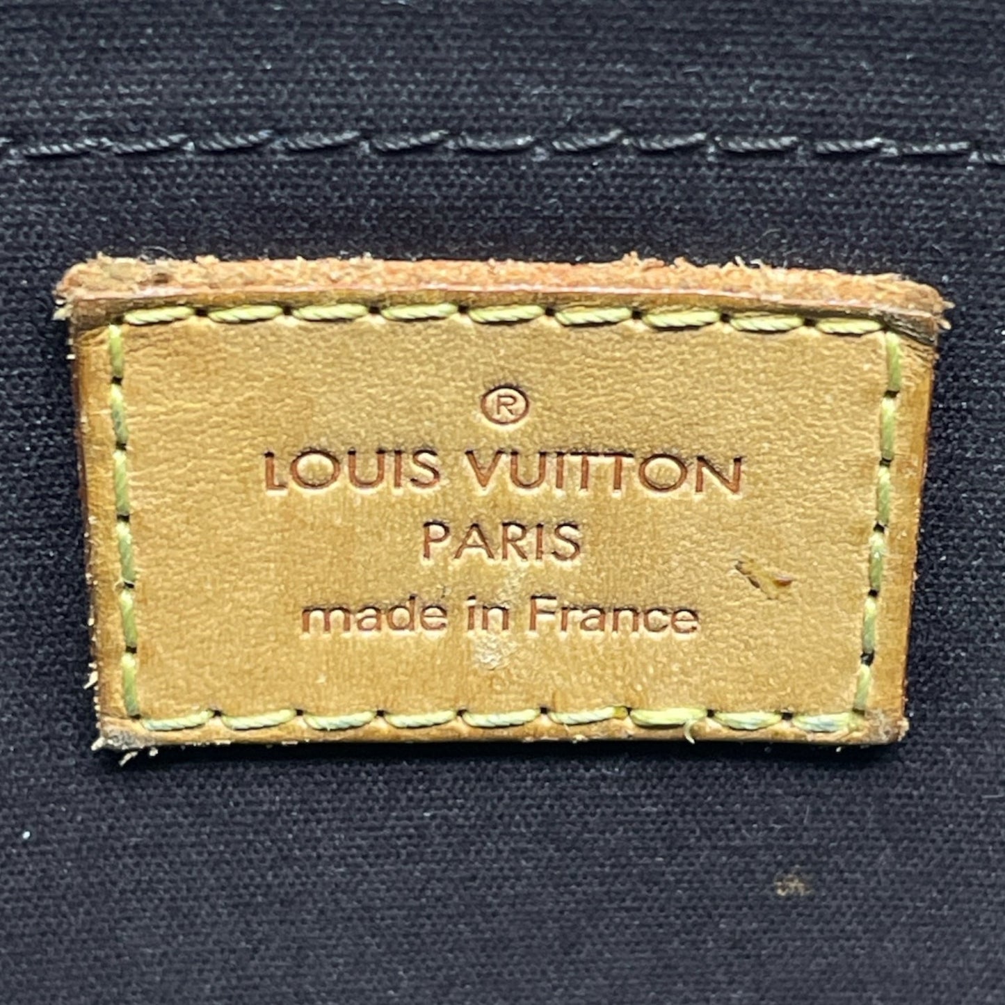 Handbag Luxury Designer By Louis Vuitton, Size: Medium
