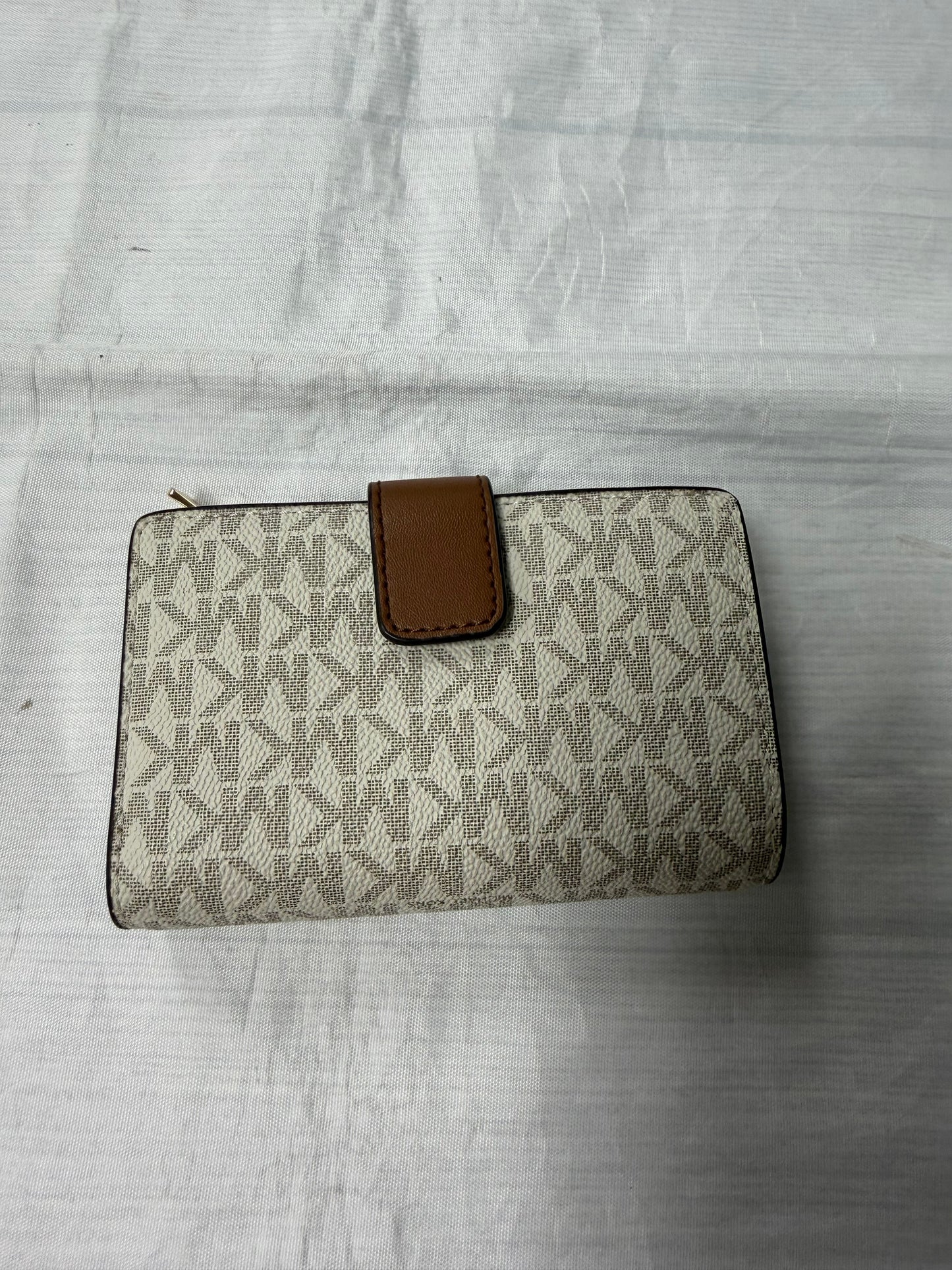 Wallet Designer By Michael Kors In Cream, Size:Small