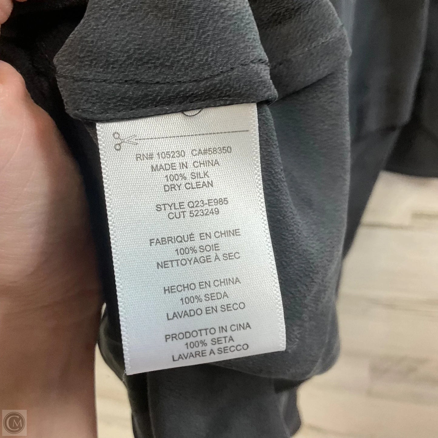 Dress Casual Short By Equipment In Black, Size: L