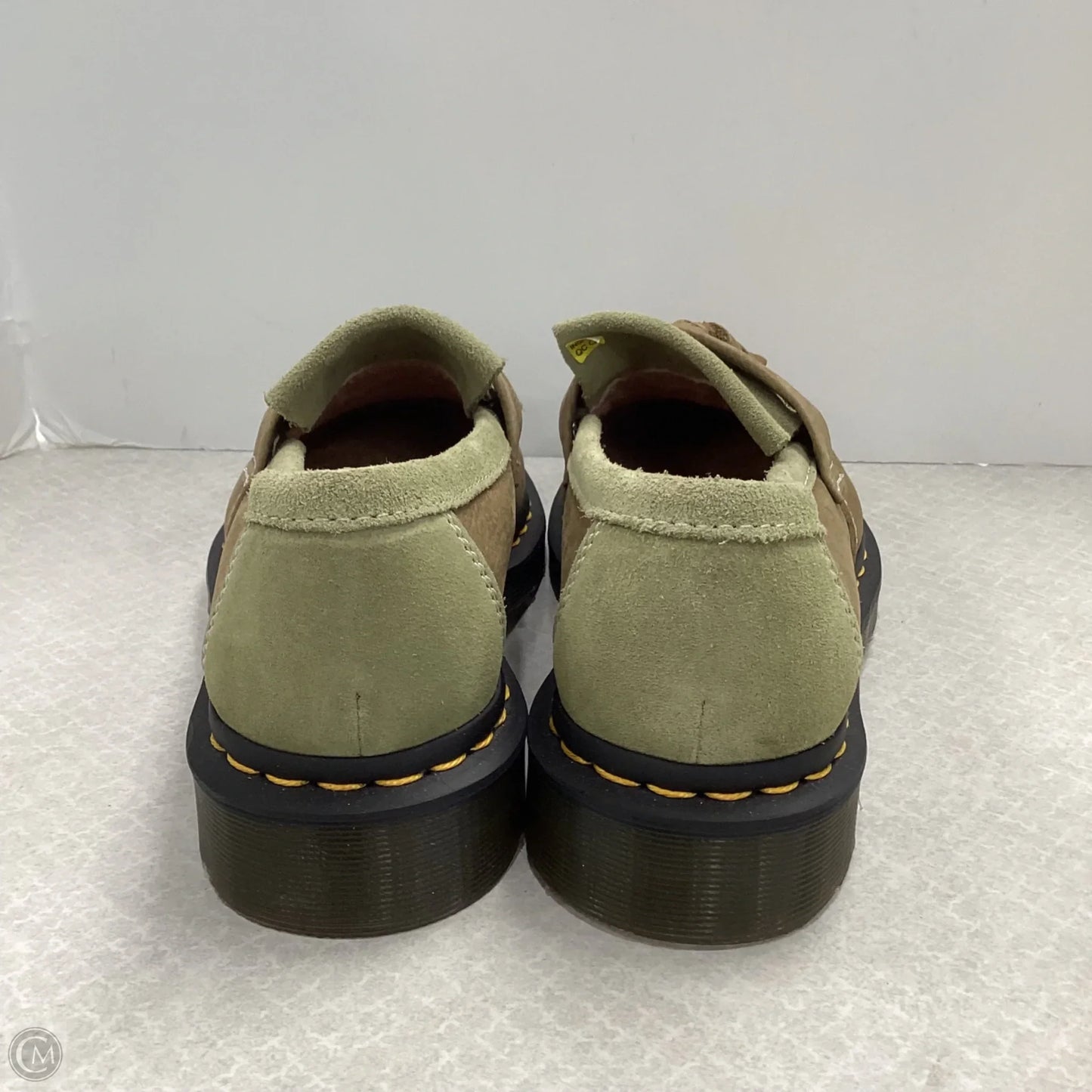 Shoes Flats By Dr Martens In Green, Size: 7